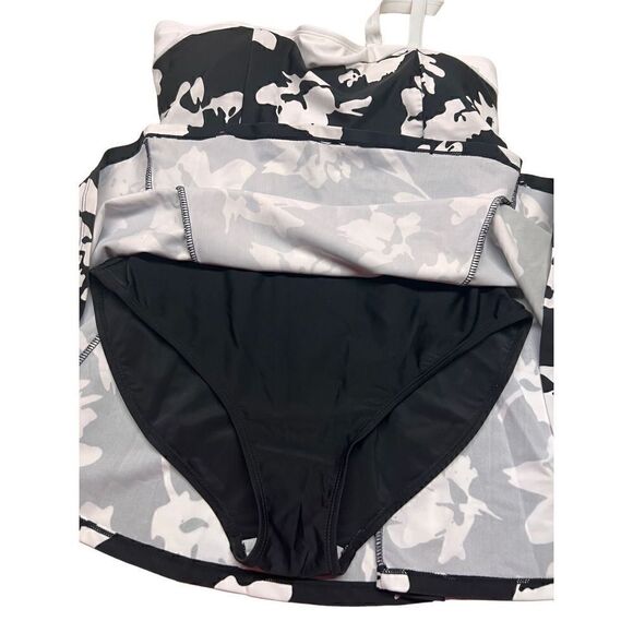 No Brand One Piece Swim suit Sz L NWOT - Picture 3 of 7